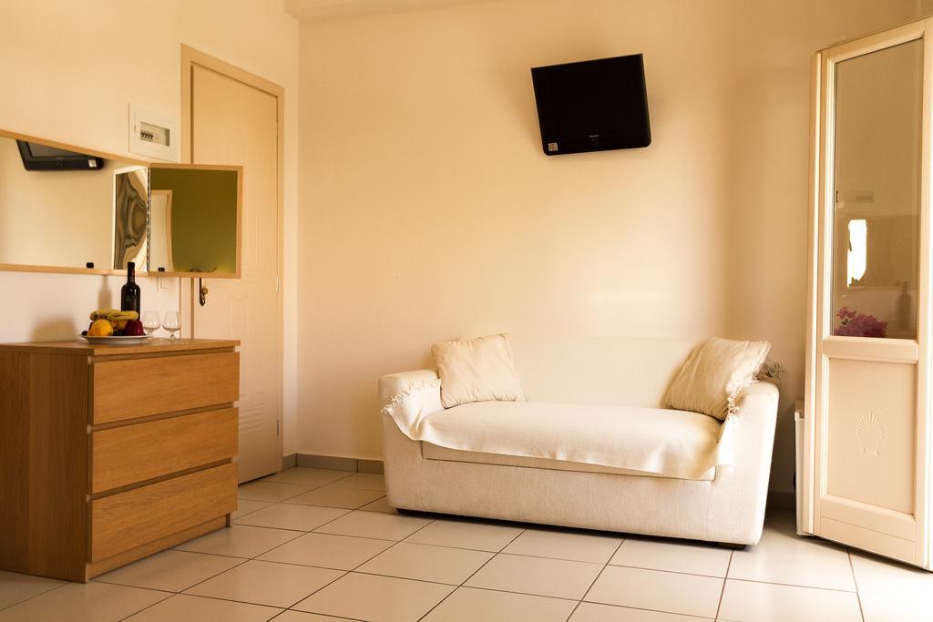 Hotel Rena Perissa  Buitenkant foto
